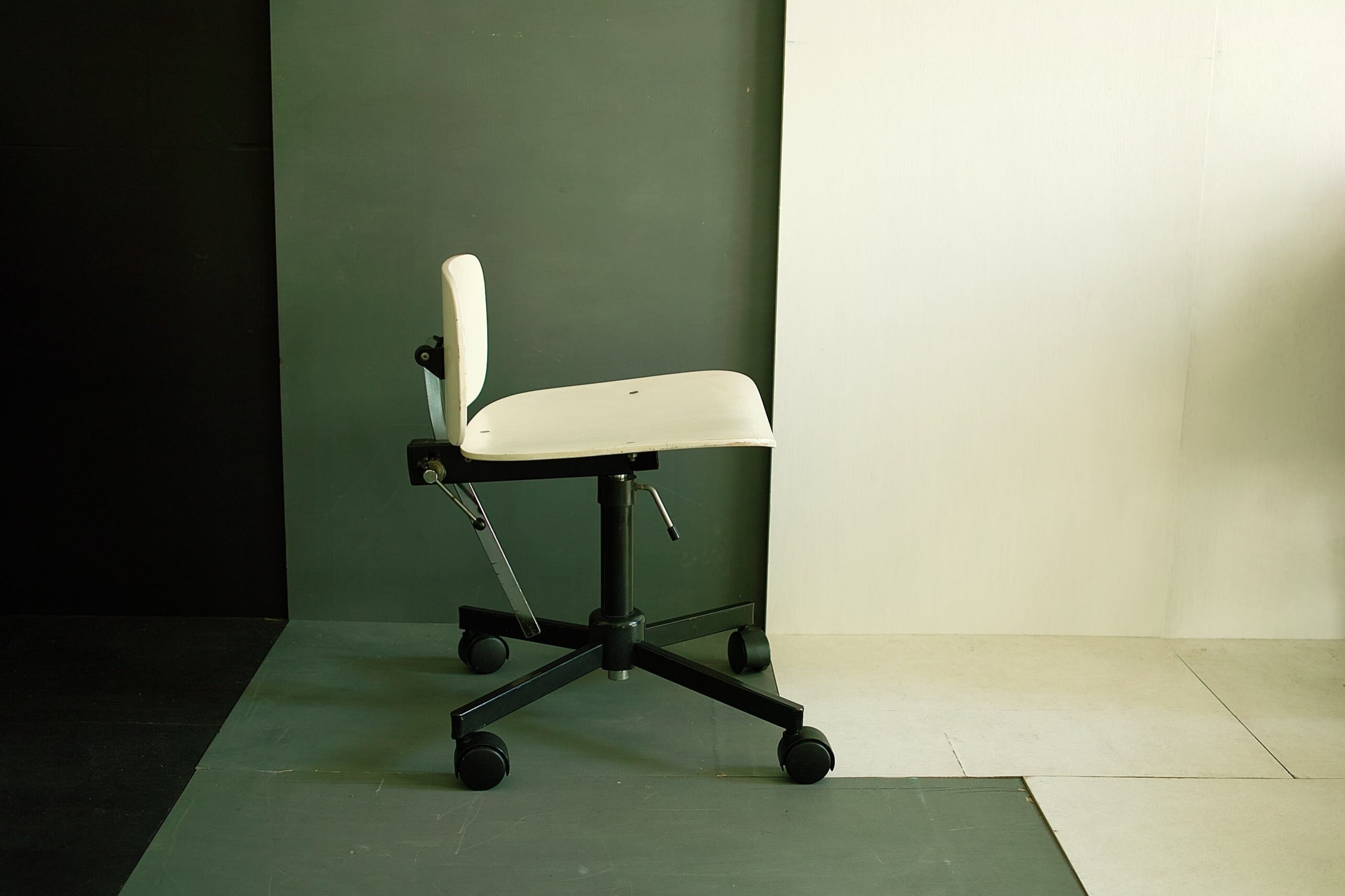 ラバミチェア・STOLE-112・デンマーク 濃い茶色・プライウッド