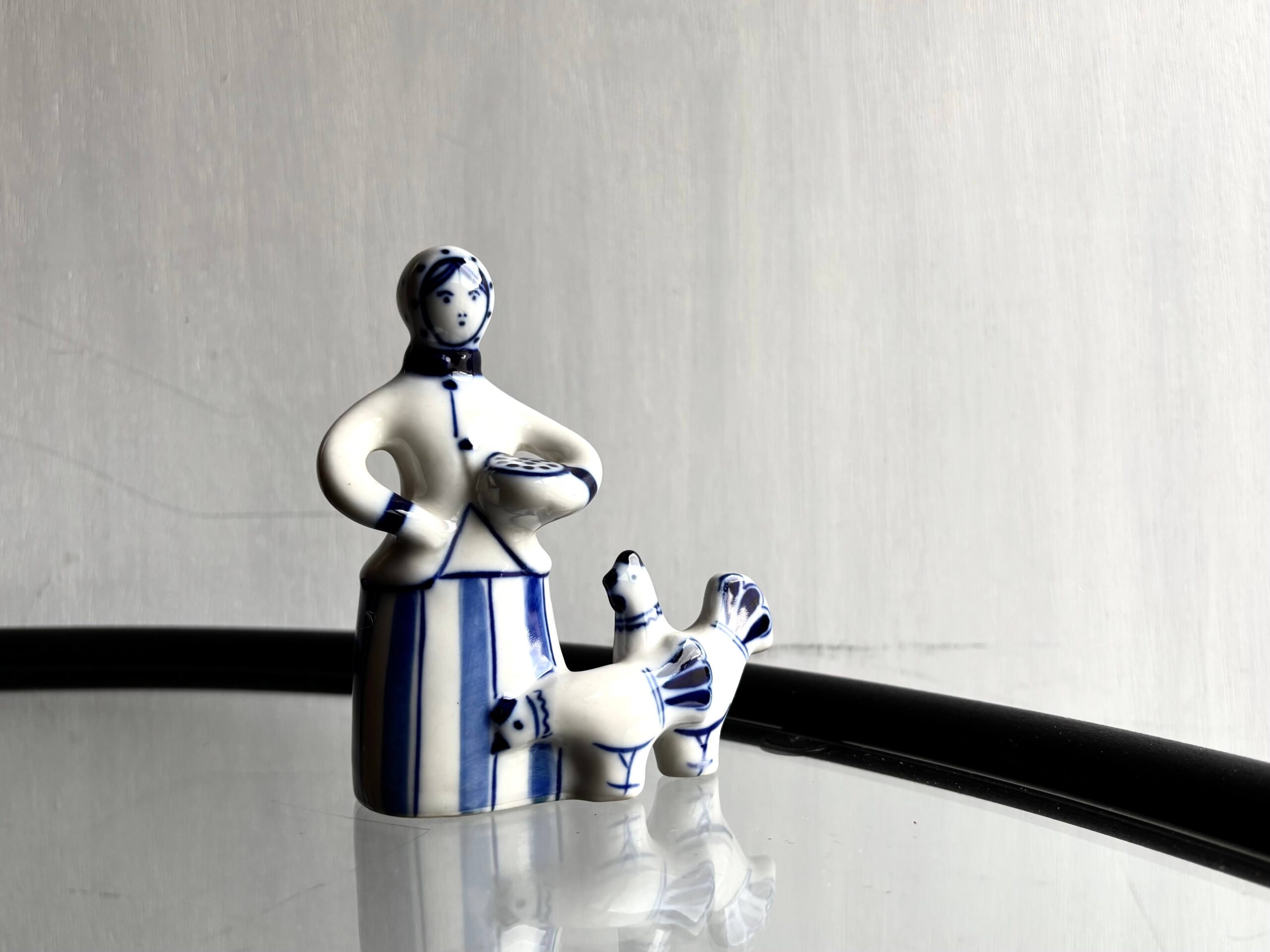 No.11539「旧ソ連の民藝オブジェ：グジェリ焼き」 高さ11.5cm | ボルト