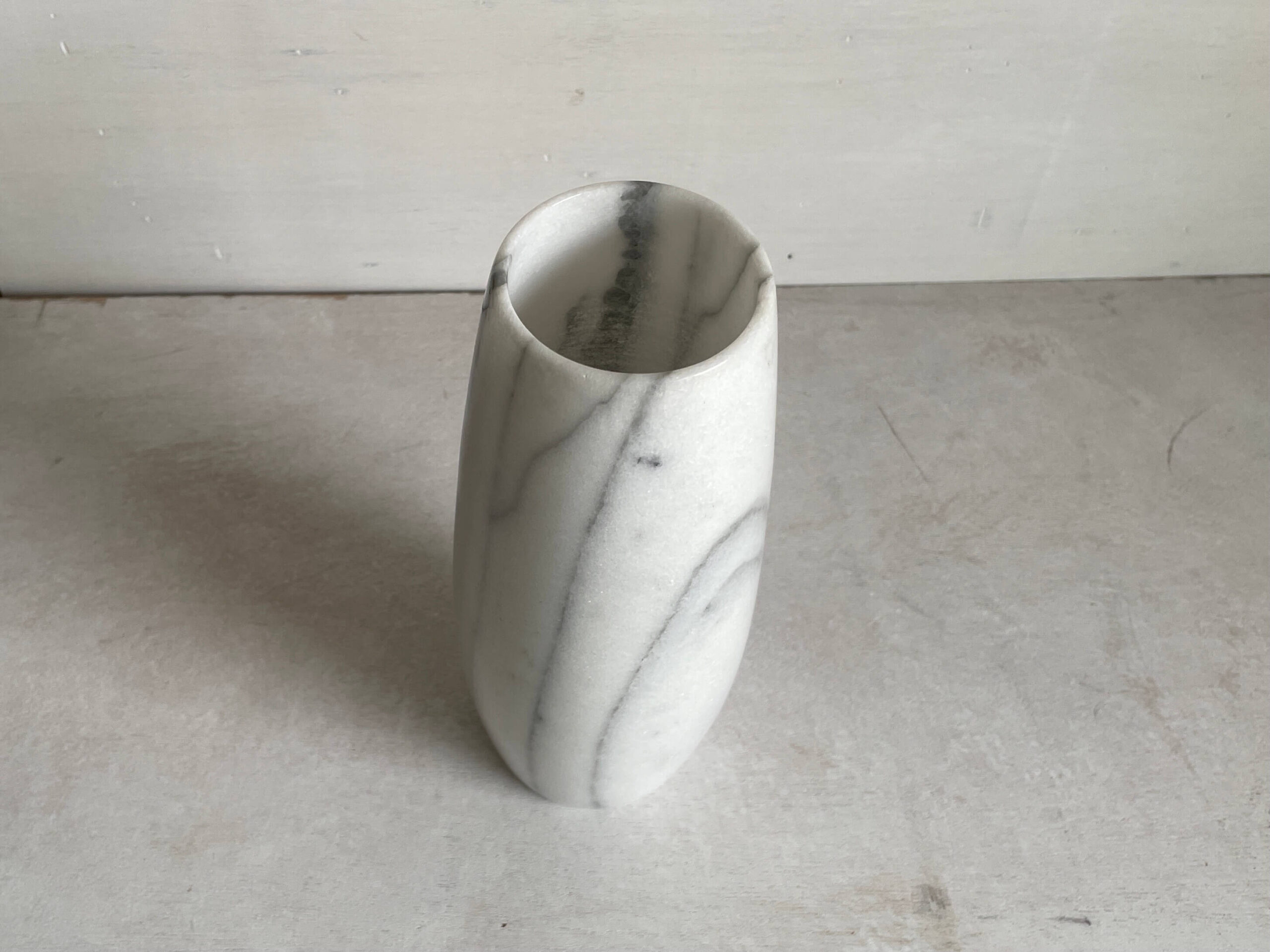 No.10618「大理石のフラワーベース」高さ24cm | ボルトナットマーケット