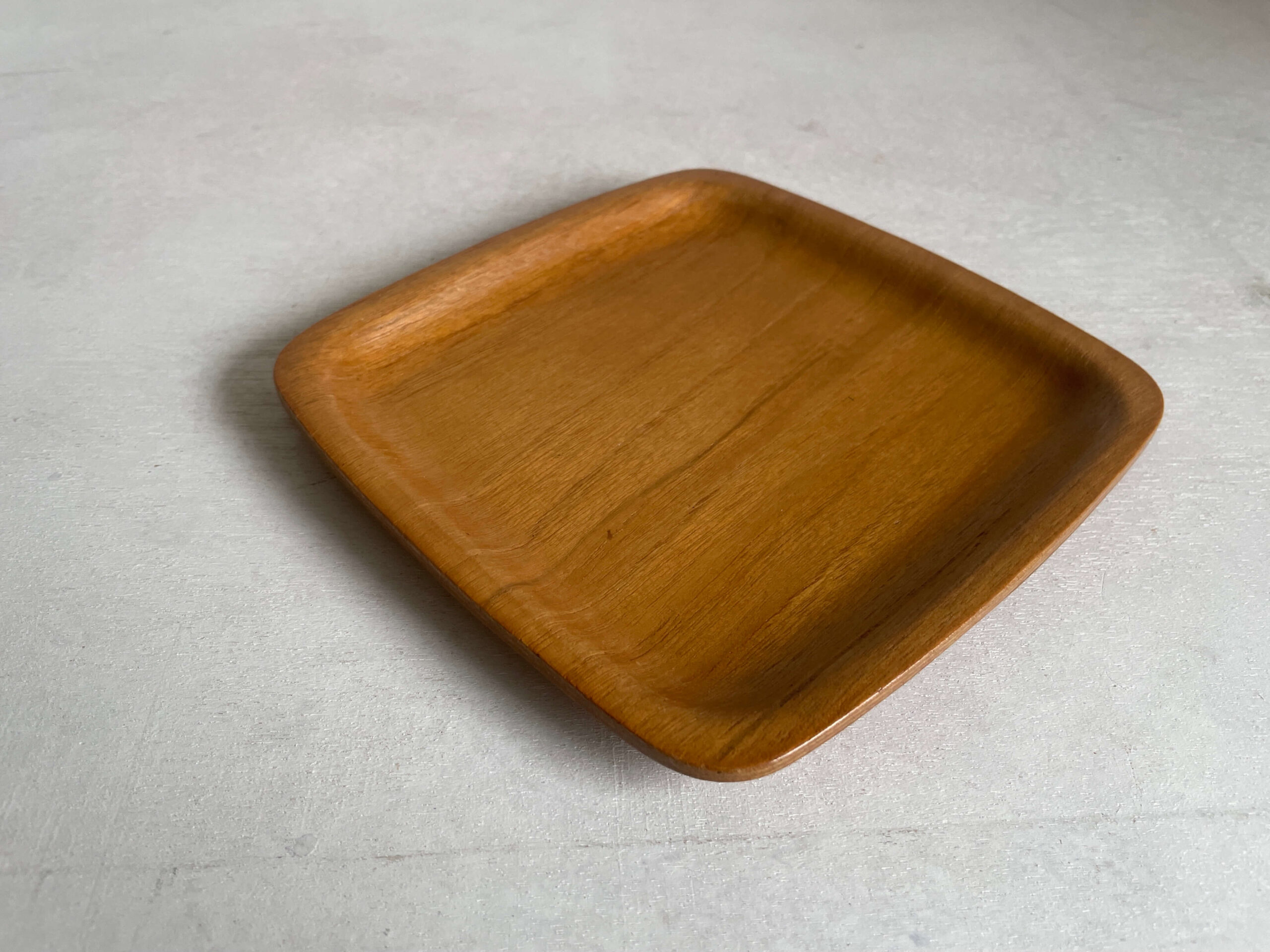 No.8794「チークプライウッドのトレイ：サイトーウッド」16×16cm SOLD