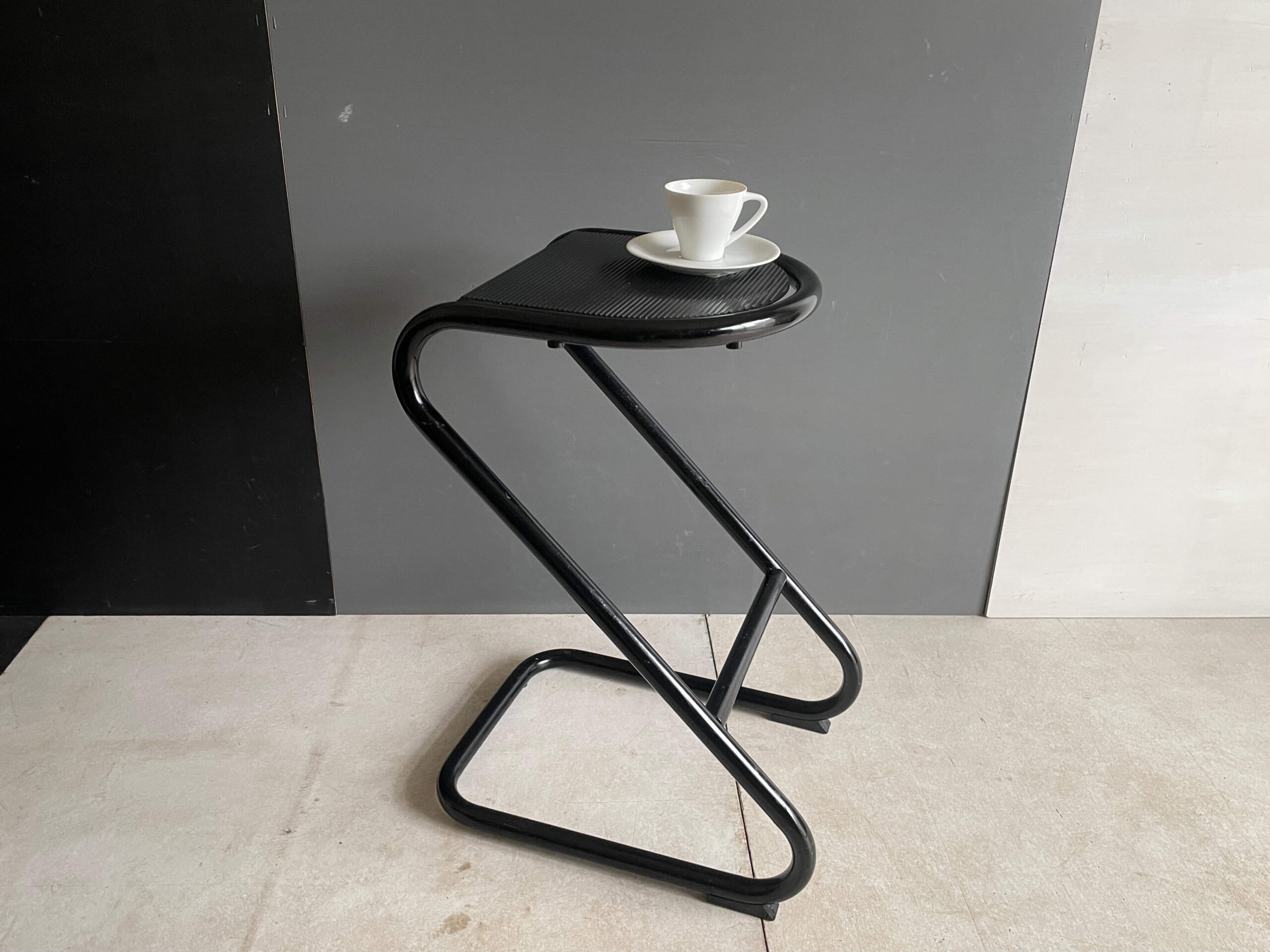 No.10750「ポストモダンなハイスツール」高さ60.5cmSOLD | ボルト