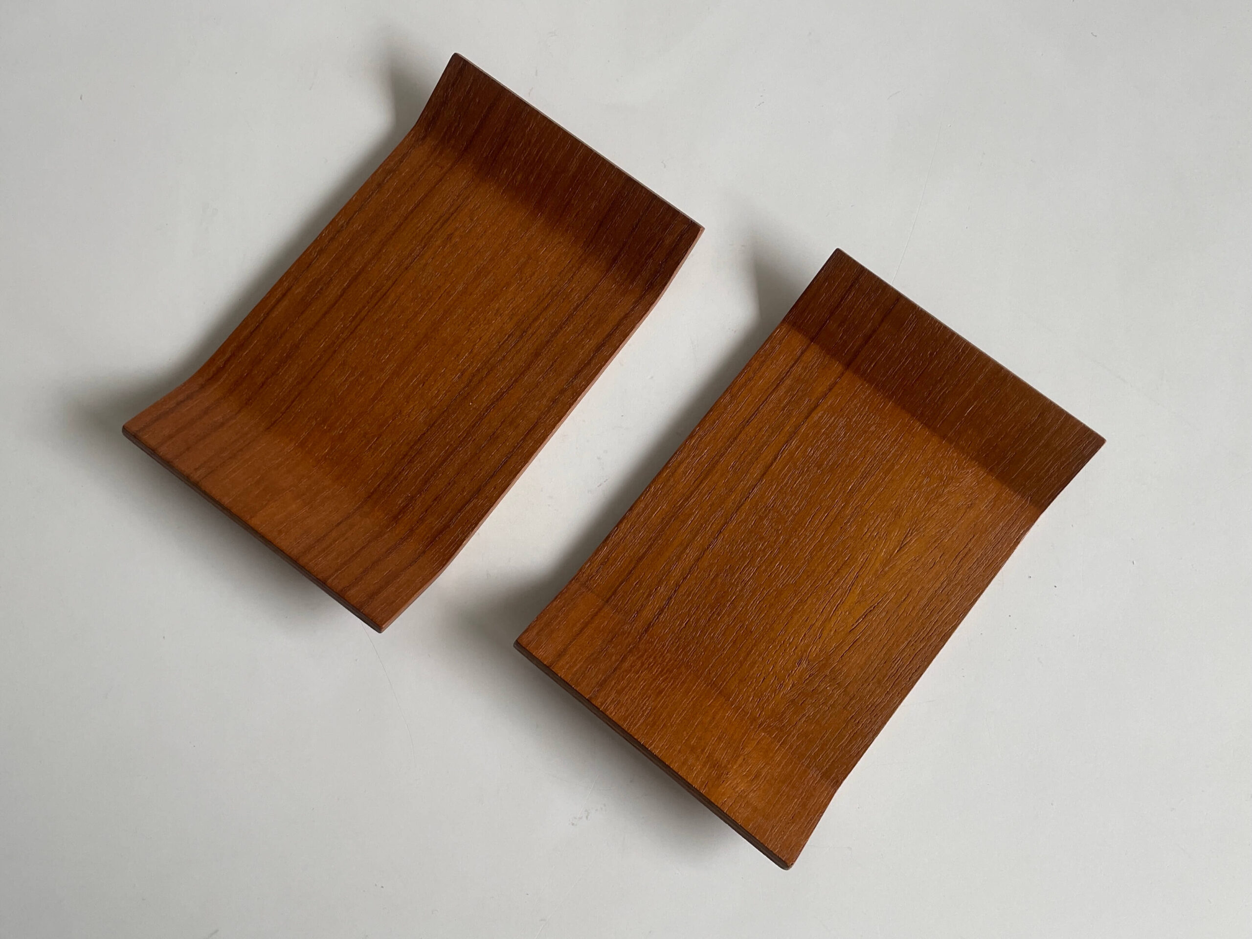 No.10351「チークプライウッド トレイ/小皿：サイトーウッド」16×10cm