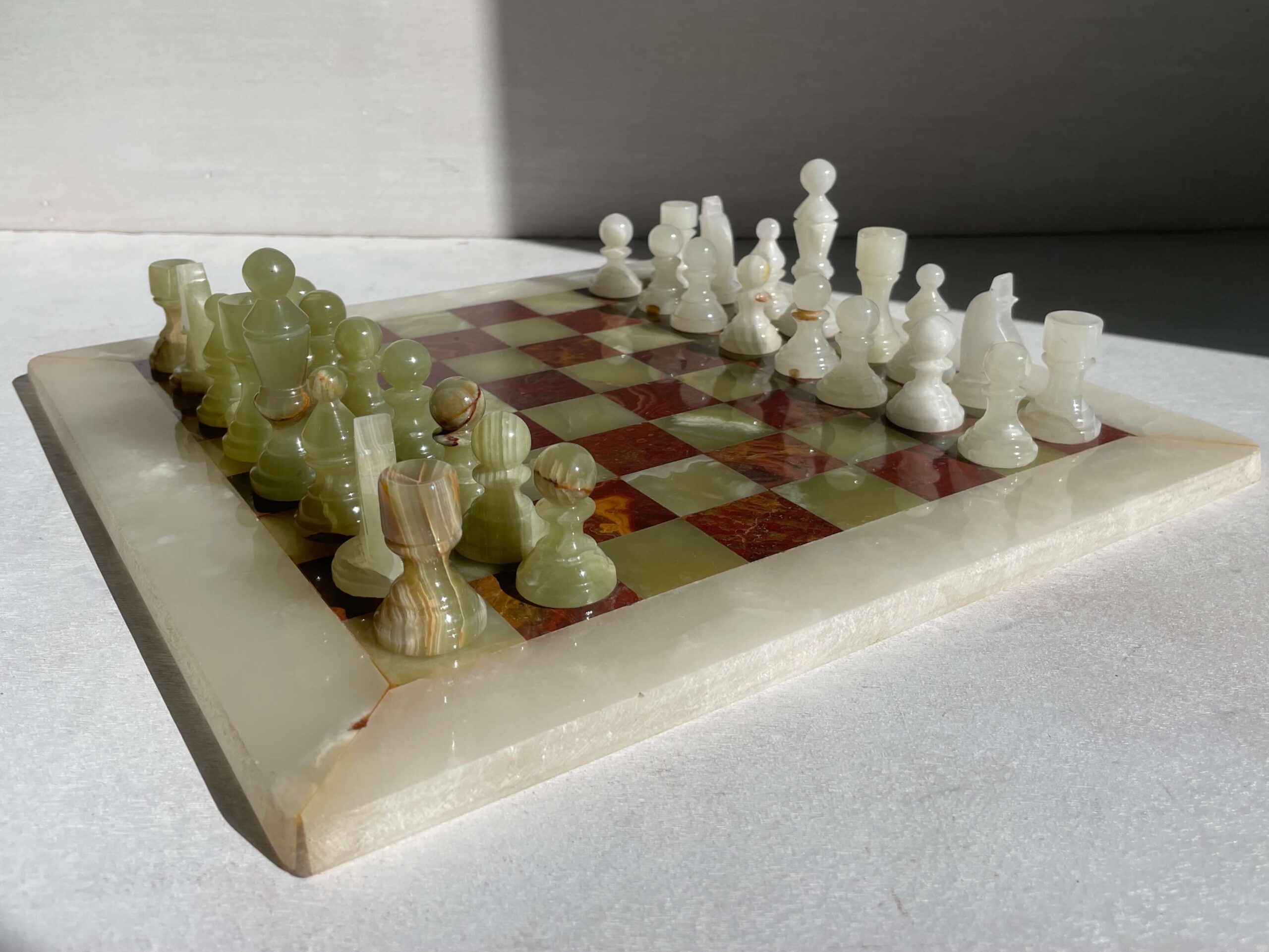 No.10438「オニキスのチェスセット」32×32cm | ボルトナットマーケット