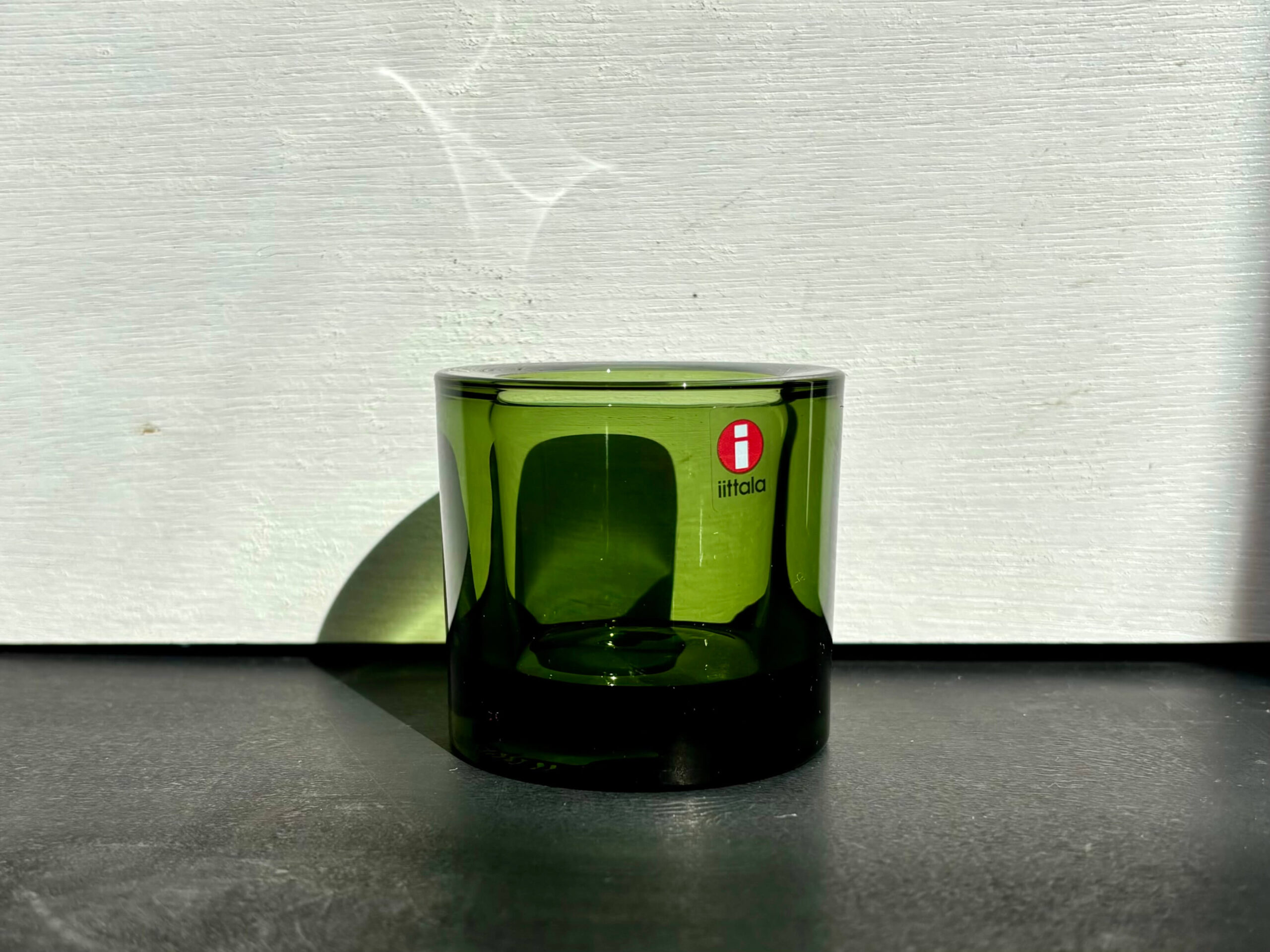 No.10952「iittala〈KIVI〉キャンドルホルダー：フォレストグリーン