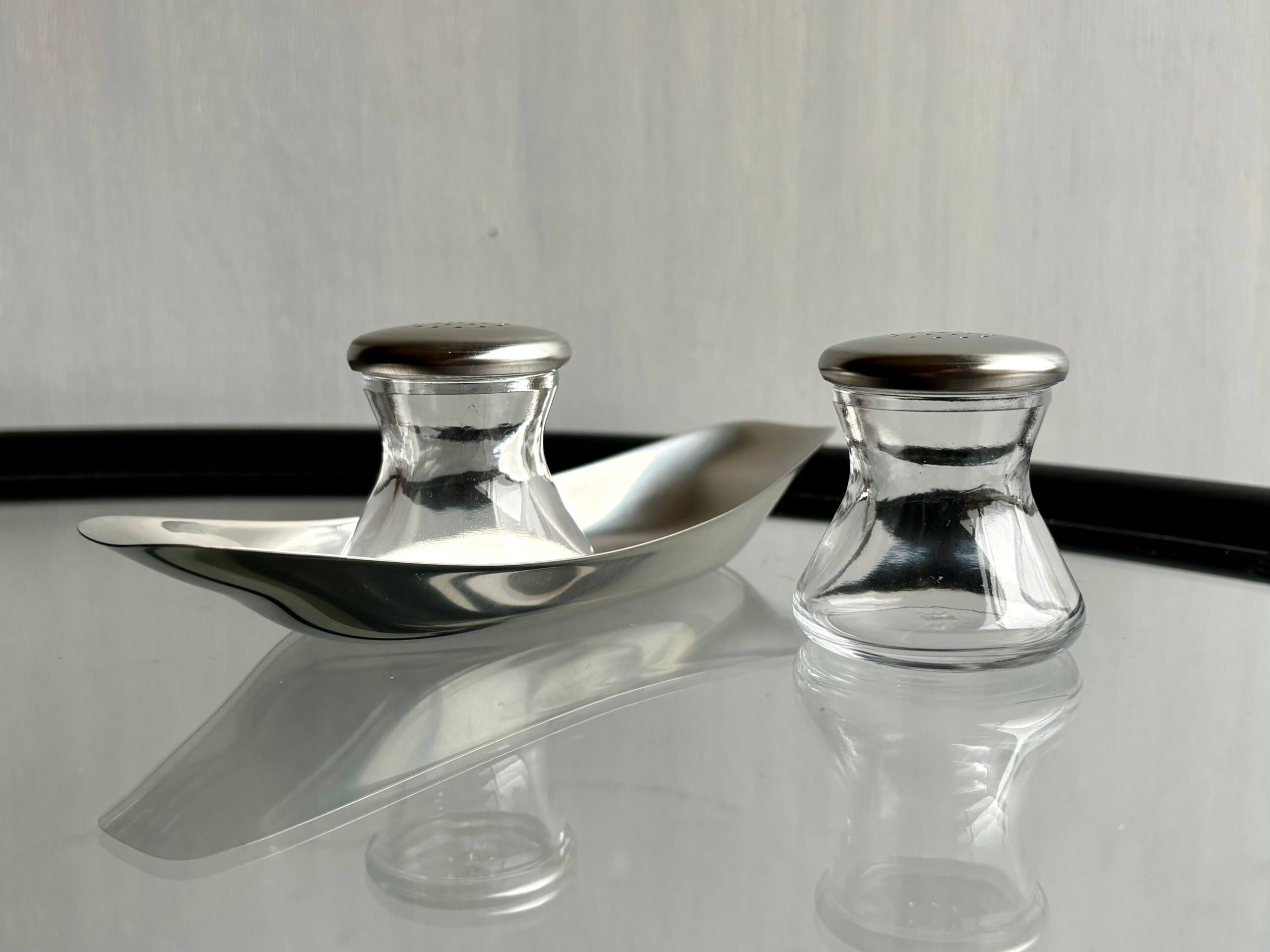 No.11040「WMF〈Edition Prof. Wagenfeld 〉ソルト＆ペッパー