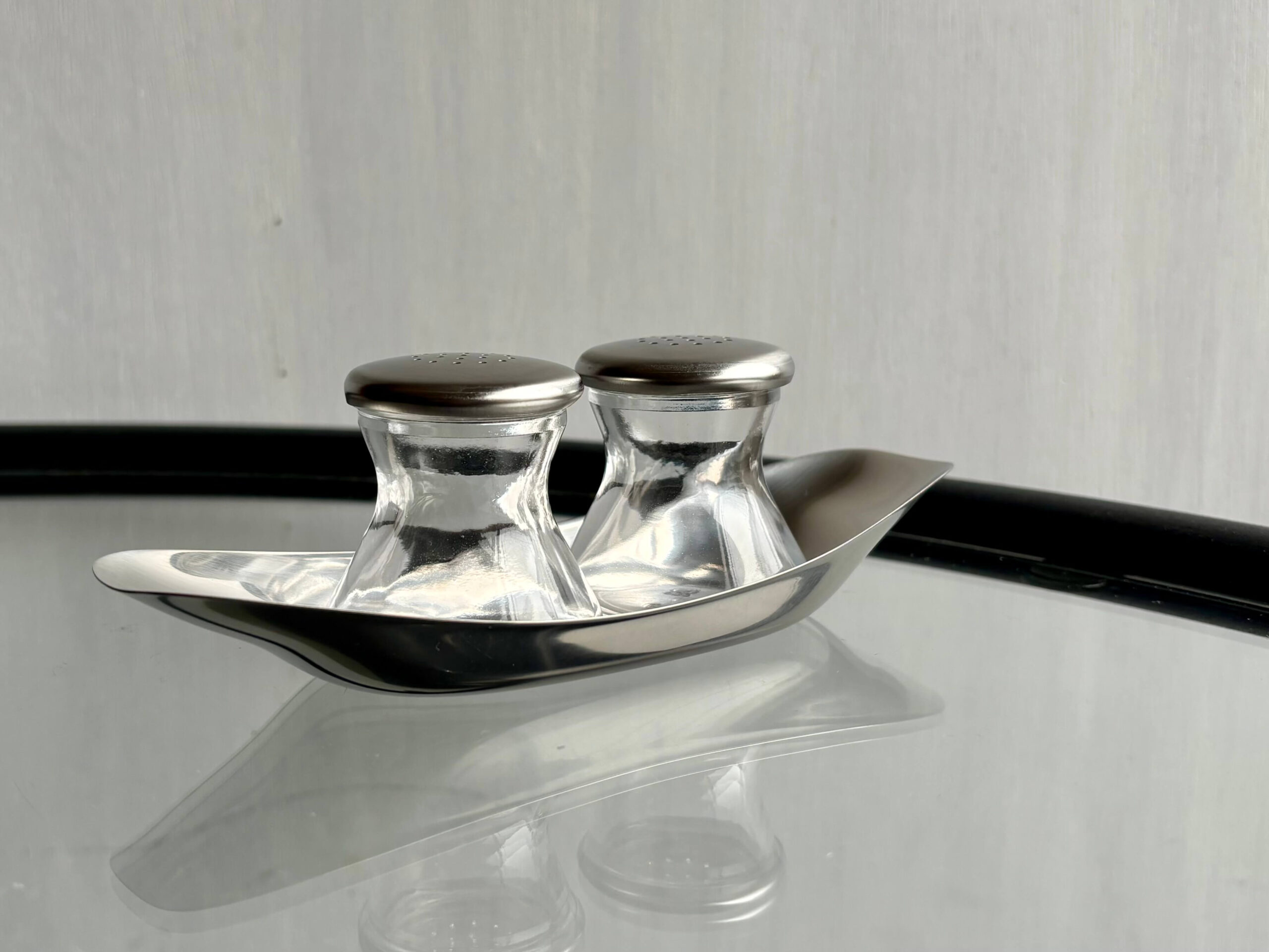 No.11040「WMF〈Edition Prof. Wagenfeld 〉ソルト＆ペッパー