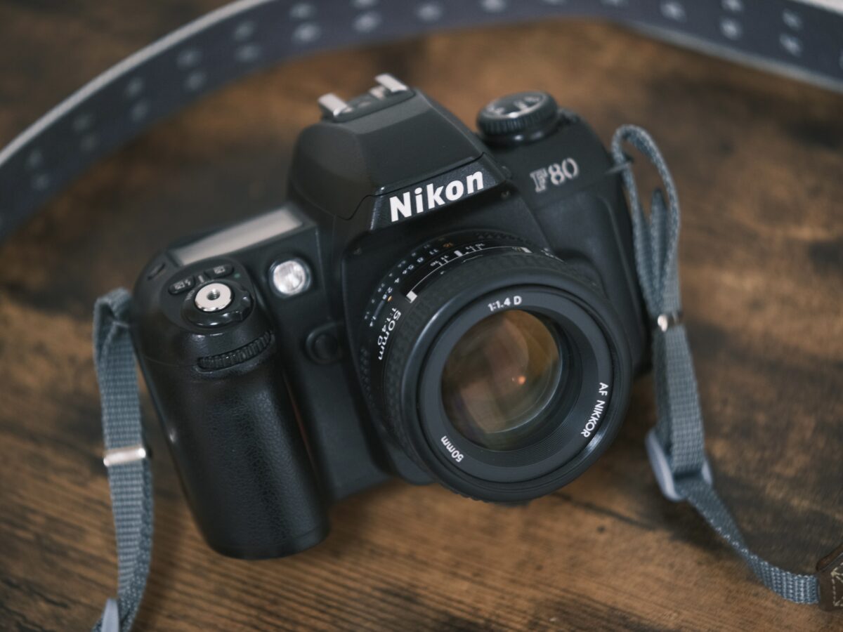 フィルムカメラレビュー。「Nikon FG」 | BORN SURE blog