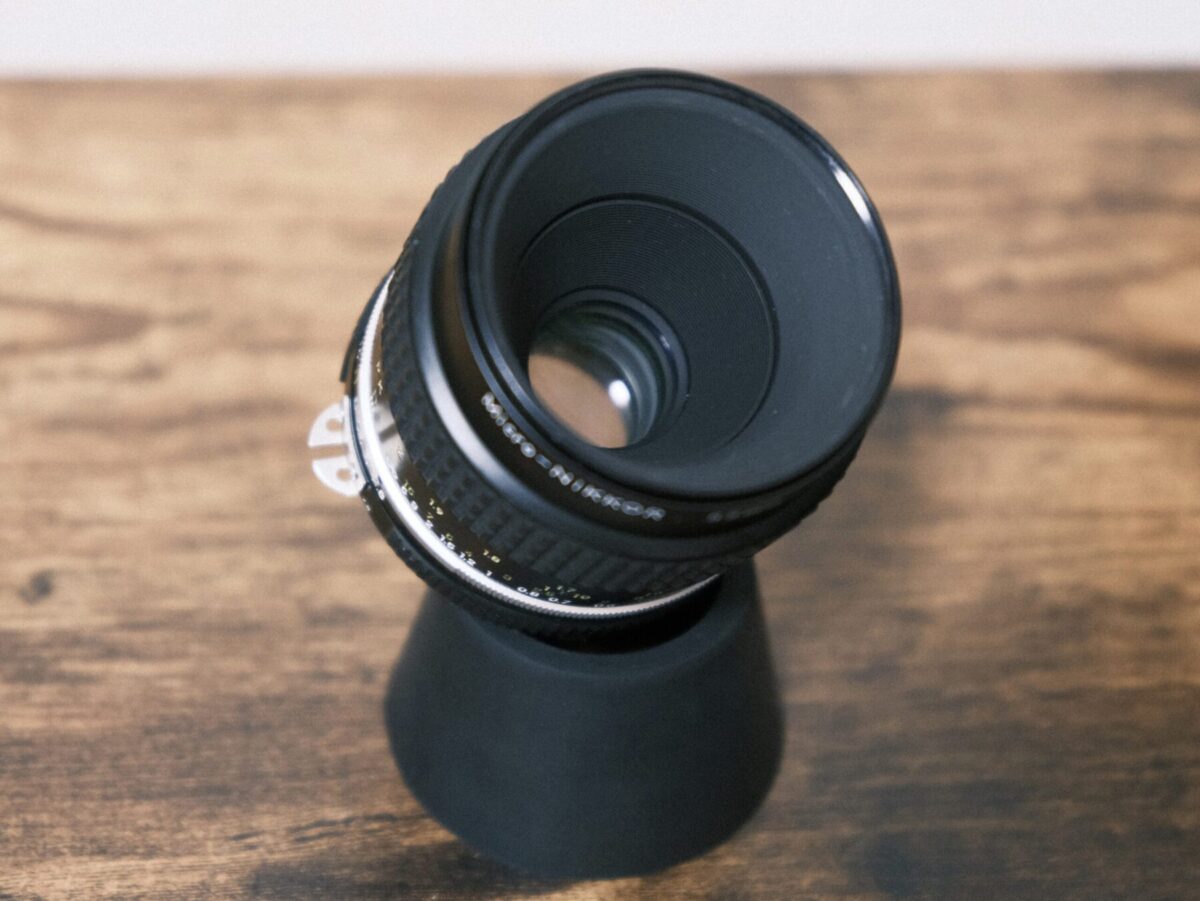 GFX × オールドレンズ。「AI Micro-Nikkor 55mm F2.8S」 | BORN SURE blog