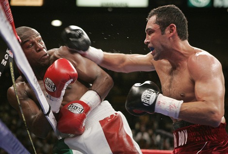 ポスター「デラホーヤvsアイククオーティー」ボクシング FRAMED POSTER【DEPARTURE/28thBOUT】＜受付期間：～5/3