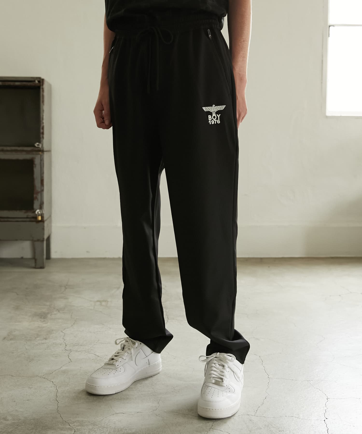 RELAX EASY PANTS BLACK【B243N3403002】 – BOY LONDON