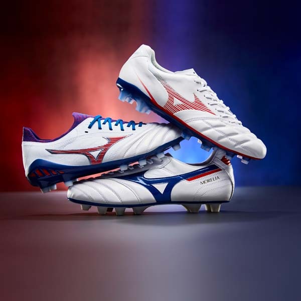 Mizuno Launch The 'Next Wave' Pack - SoccerBible