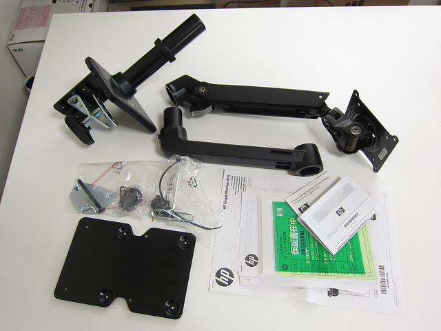 HP シングルモニターアーム』 レビュー ～Ergotron製の高性能アーム