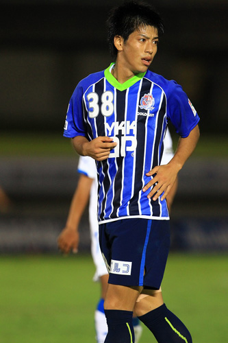 カターレ富山 38番 宮吉拓実 プラチナ世代FW”京都宮吉がJ2富山に期限