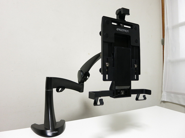 Ergotron 『Neo-Flex タブレット用デスク取付アーム』 レビュー ～外観