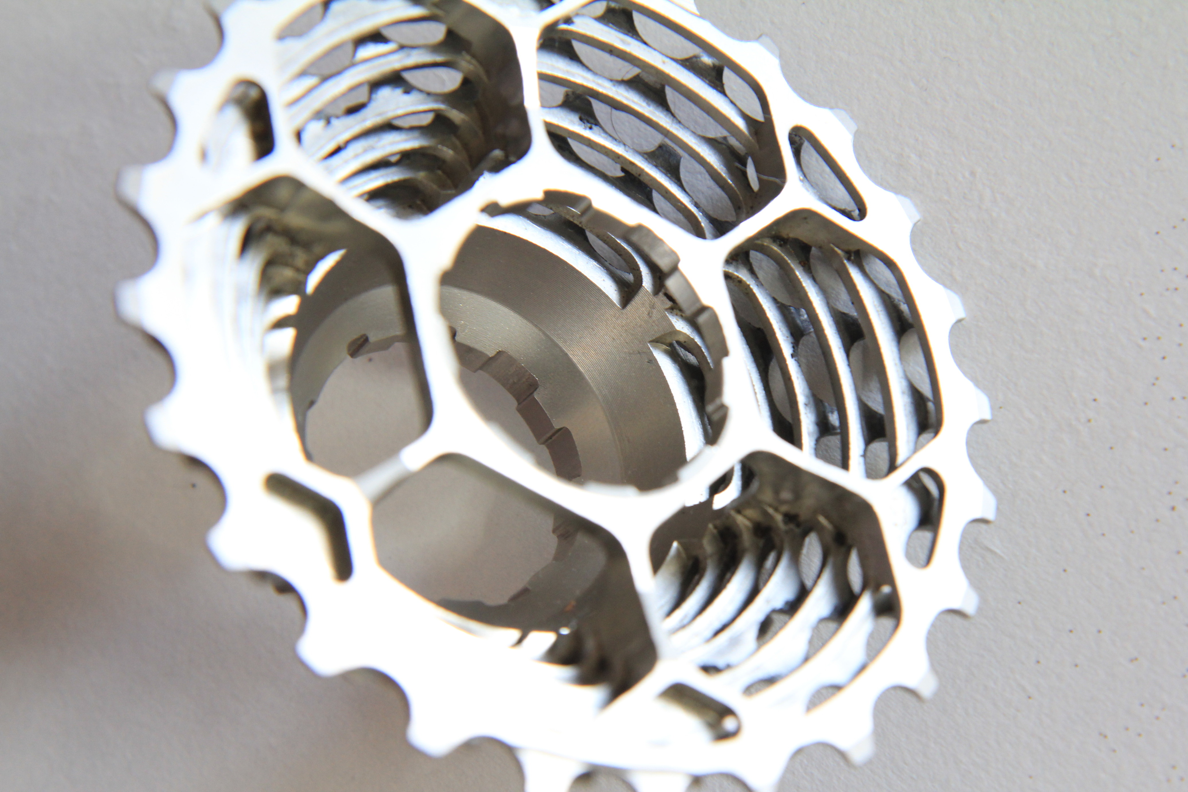 スプロケット】EDCO モノブロッククロモリカセットスプロケット