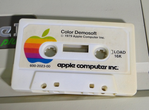 Apple II 用 「Color Demosoft」オリジナル・カセットテープの使い方 | 