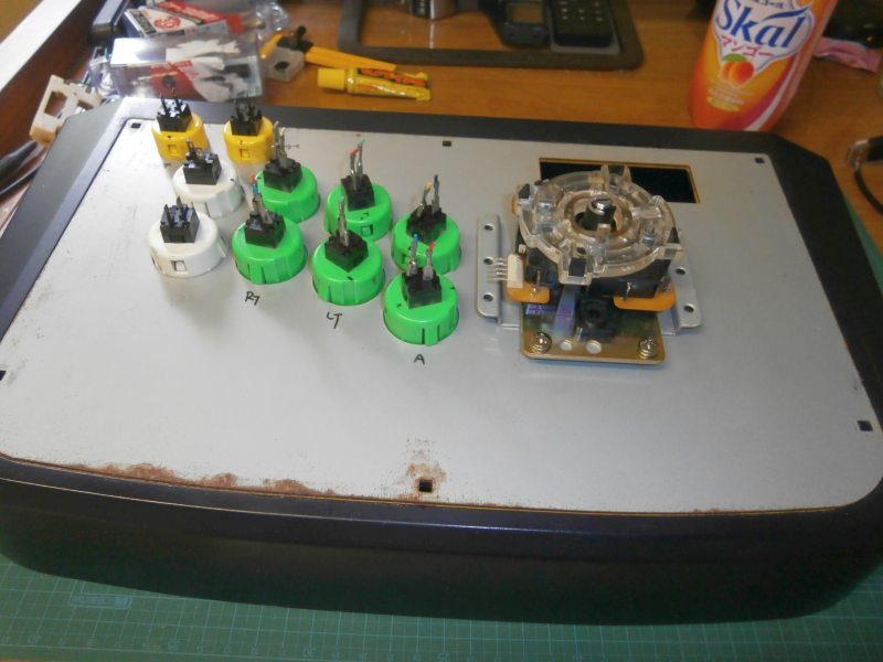 Hitbox風アーケードコントローラーを自作する - 押入れがドールハウス(仮)