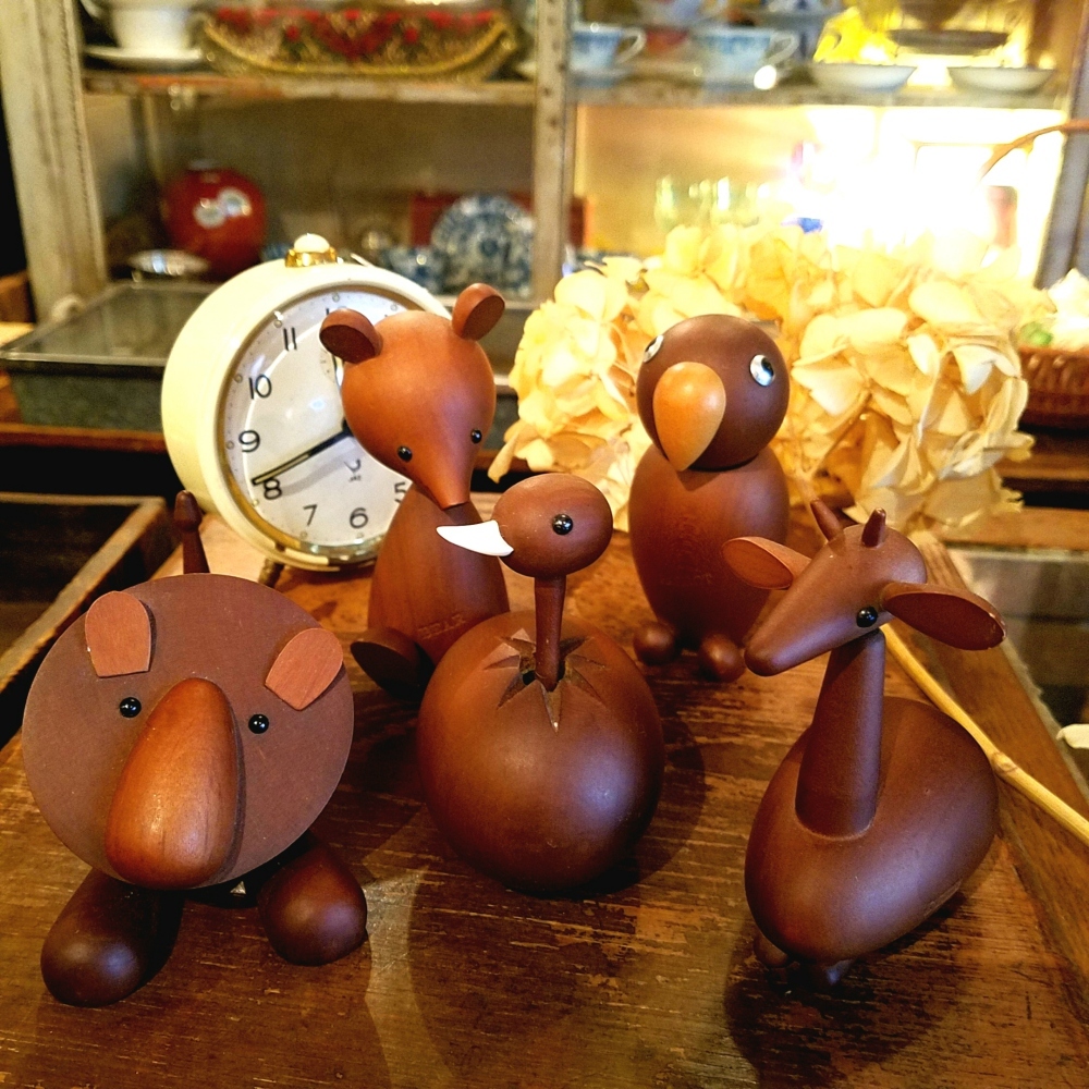 昭和レトロ 千趣会ロイヤルペット（ライオン ダチョウ クマ） - [Sold