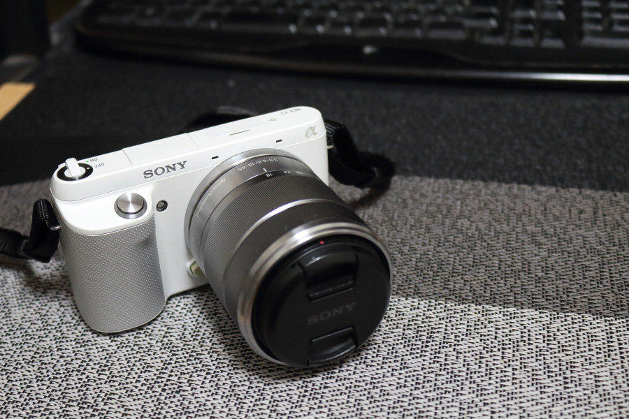 ミラーレス一眼カメラ SONY NEX-F3を中古で買ってみた | 大阪
