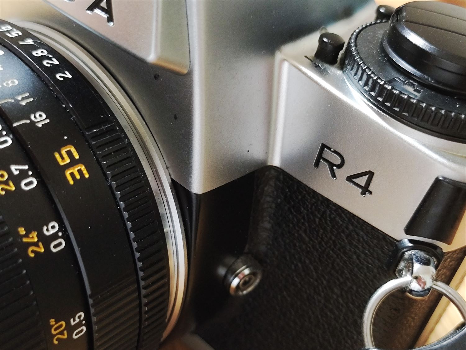 Leica R4 - 銀塩カメラの日々と由無し事