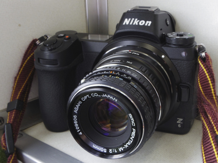 レンズの話題 141本目 【SMC PENTAX-M 50mm F2】 - コバルトブルーの灯台