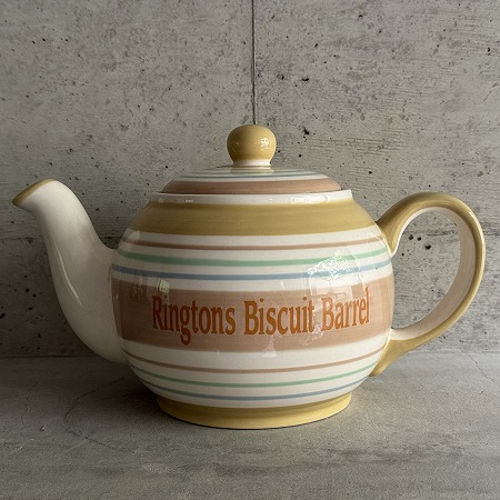 リントンズのアンティークのビスケットバレルやティーキャディーの復刻