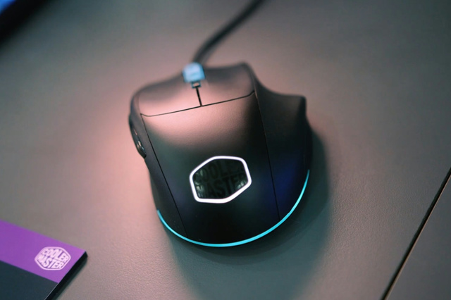 Cooler Master、Xornet系の新型ゲーミングマウス『MM520』 | ヲチモノ