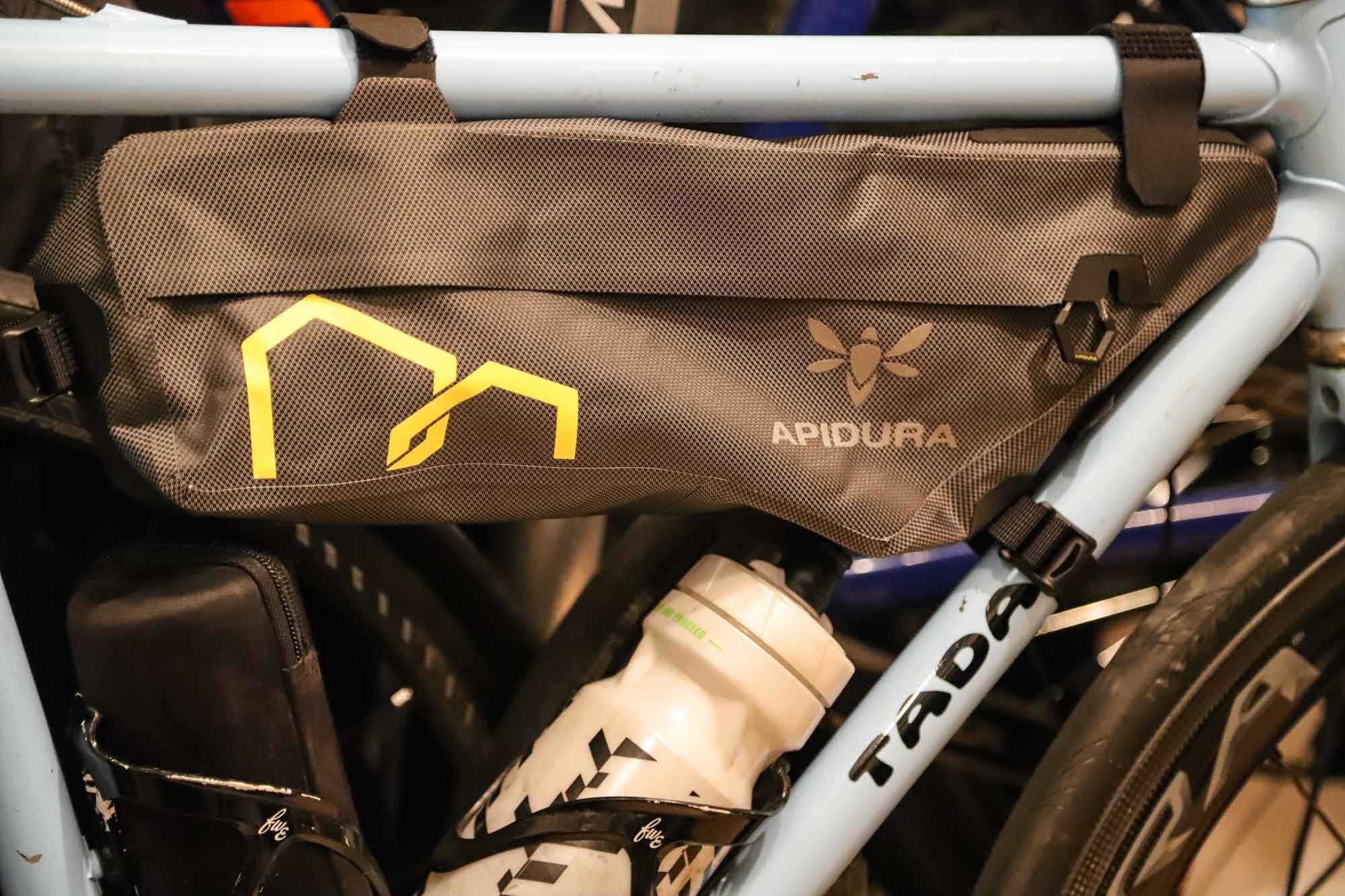 フレームバッグ】APIDURA エクスペディション・フレームパック3Lを7年