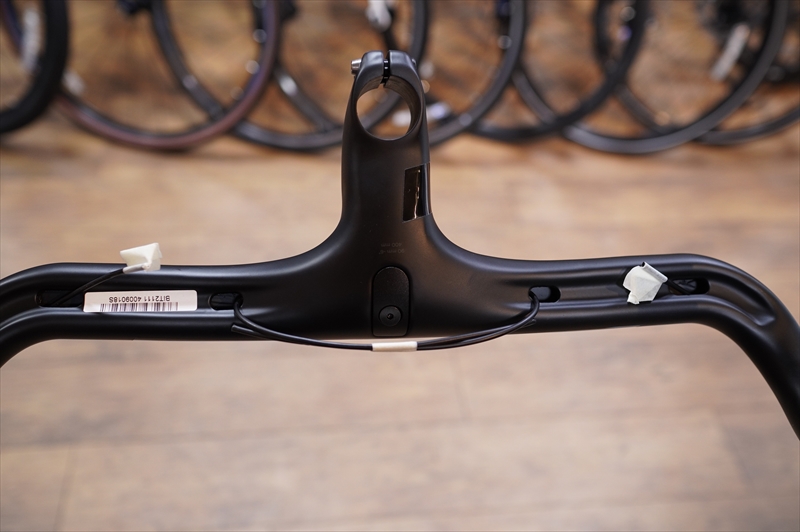 BLACK INC ステム一体型ハンドルが美しい - Cycle Life