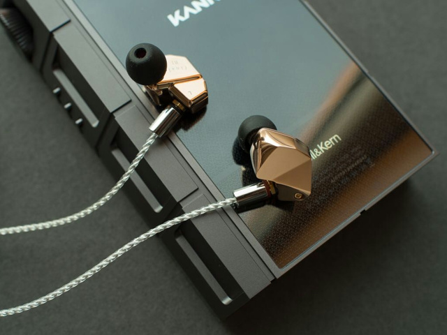 イヤホン】final 『B1』 レビューチェック | ヲチモノ