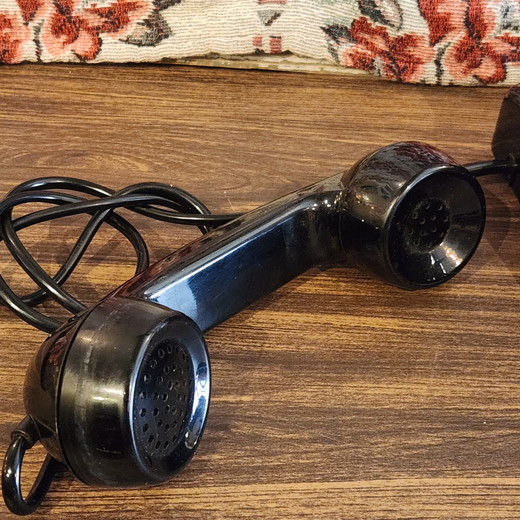 昭和レトロな黒電話 4号A電話機(だるま)＆650-C内線用電話機 - [Sold