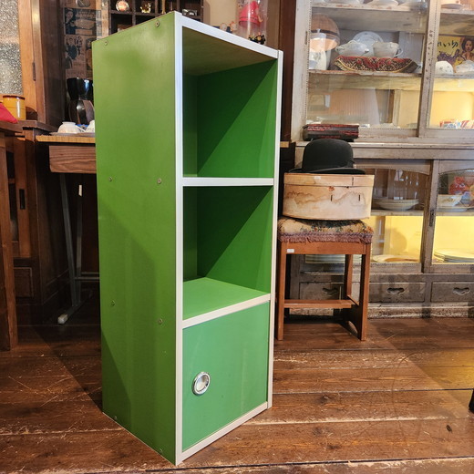 昭和レトロポップ グリーンの扉付きカラーボックス（収納棚） - [Sold
