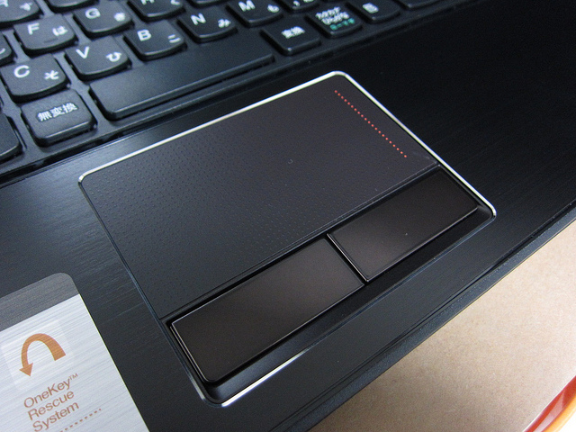 ノートPC 『Lenovo G570 4334CSJ』 レビュー ～外観～ | ヲチモノ