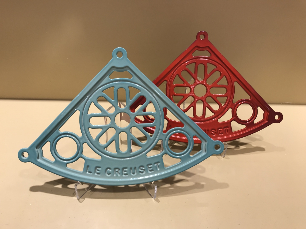 ☆見せる収納！『ポットスタンド』☆ | ル・クルーゼ | ショップブログ