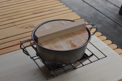 マウンテンリサーチ（Mountain Research）アナルコボウルでご飯を炊い