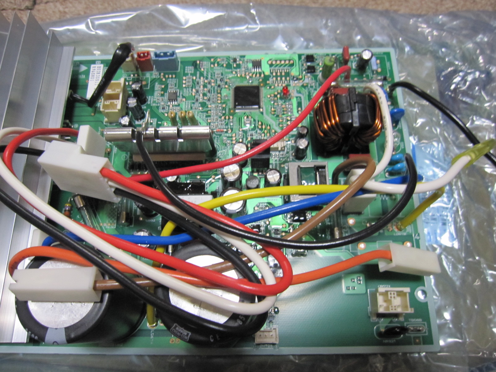 エアコン修理】室外機の基盤交換【霧ヶ峰】 – 修理のきろくDX