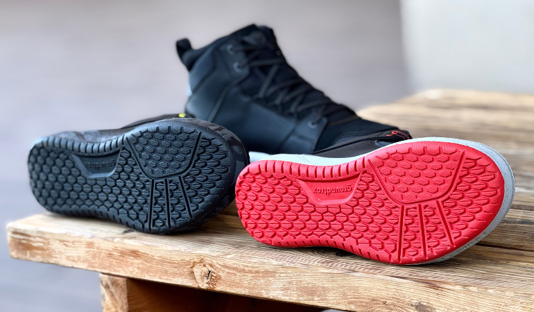 Winterシーズンも活躍中SUBURB D-WP SHOES