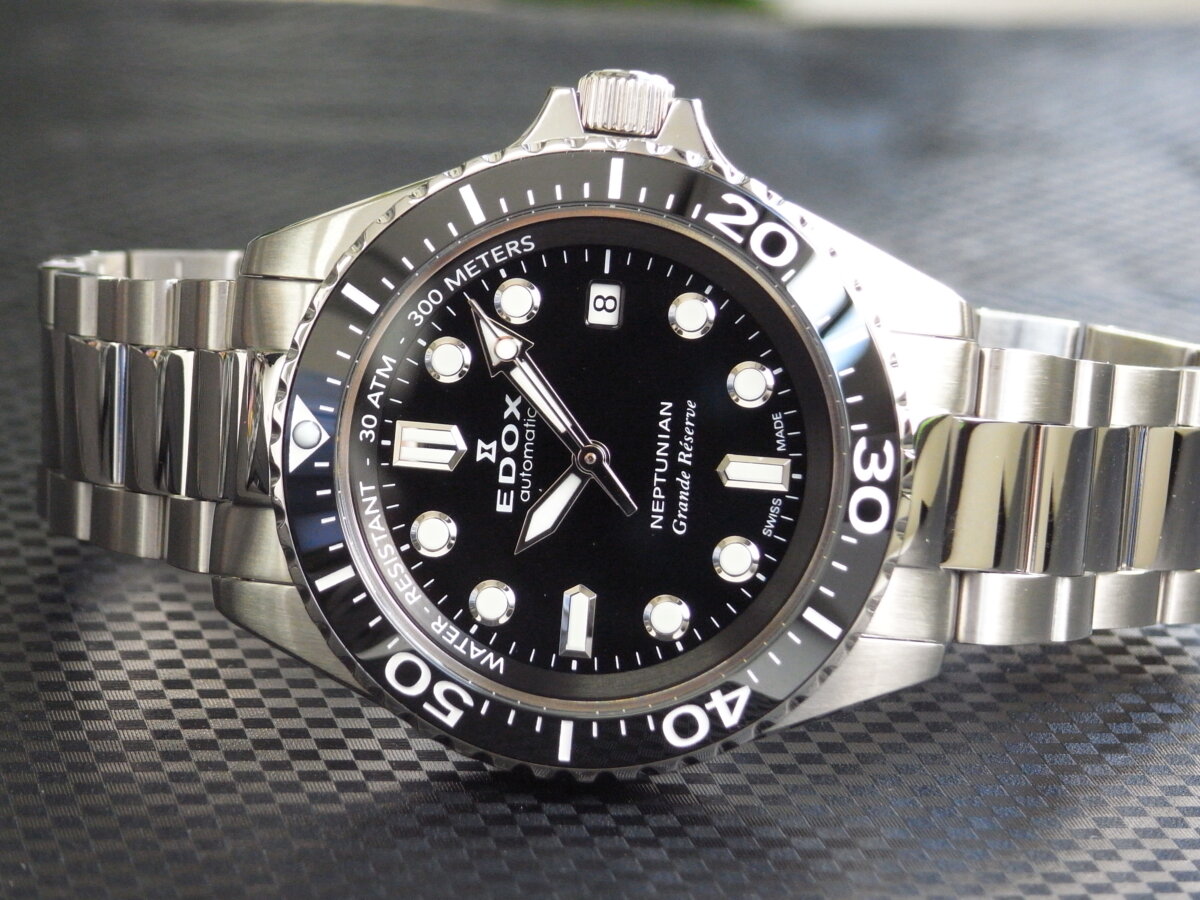 普段使いにお薦めのダイバーズウォッチ ”EDOX ネプチュニアン グランデ
