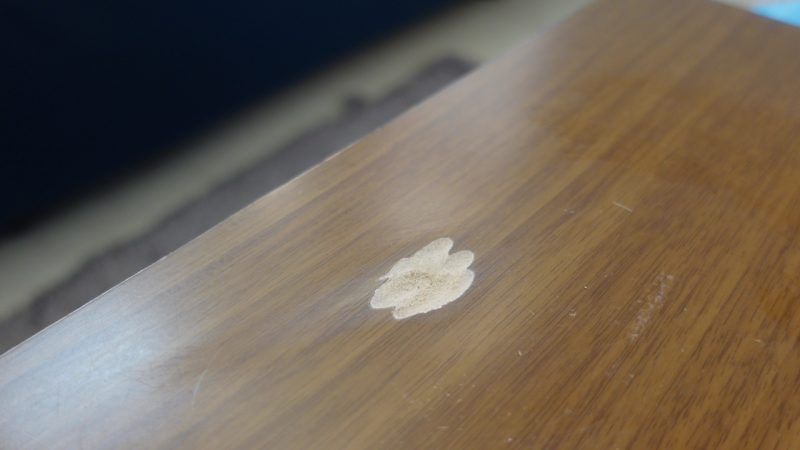 DIY補修＆塗り替え①】こたつ家具天板の「補修～塗り替え」工程～補修