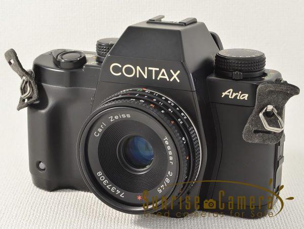 CONTAX（コンタックス）Aria／デザインと感触を楽しめる美人なカメラ