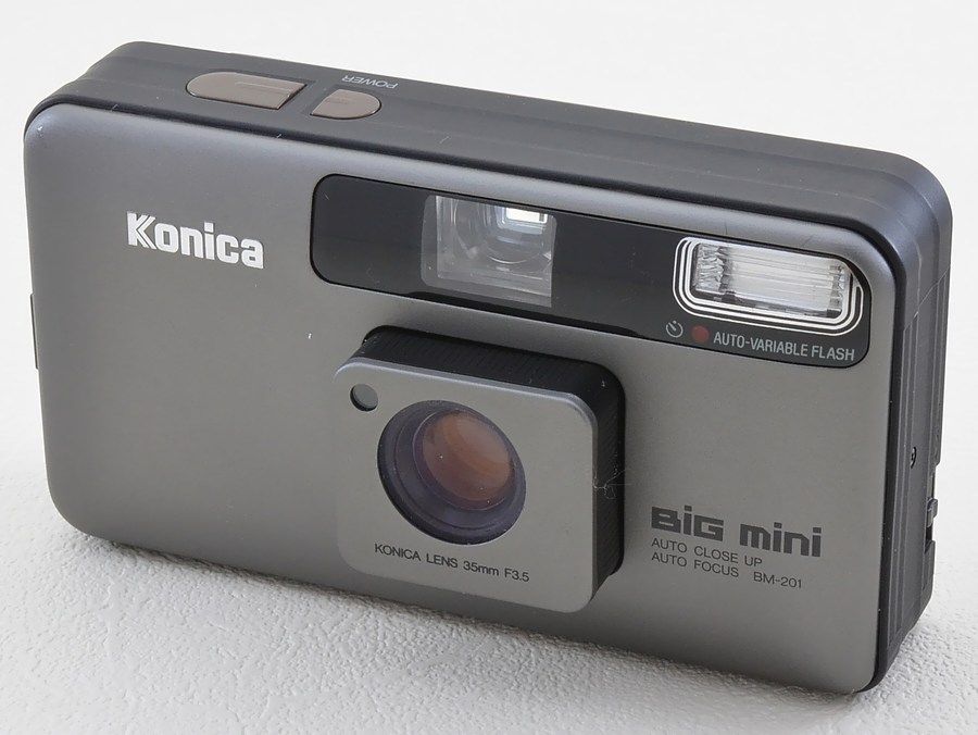 Konica（コニカ）BiG miniシリーズ／ シンプルな薄型AFコンパクトの
