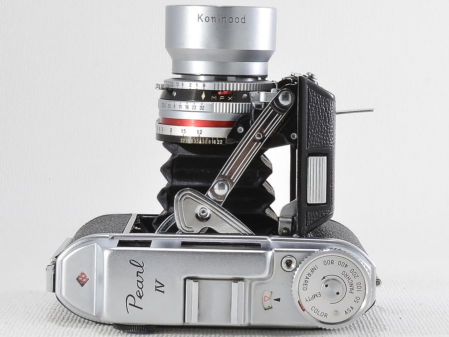 Konica（コニカ）Pearl／小西六 パール 中判蛇腹カメラを使うならPearl