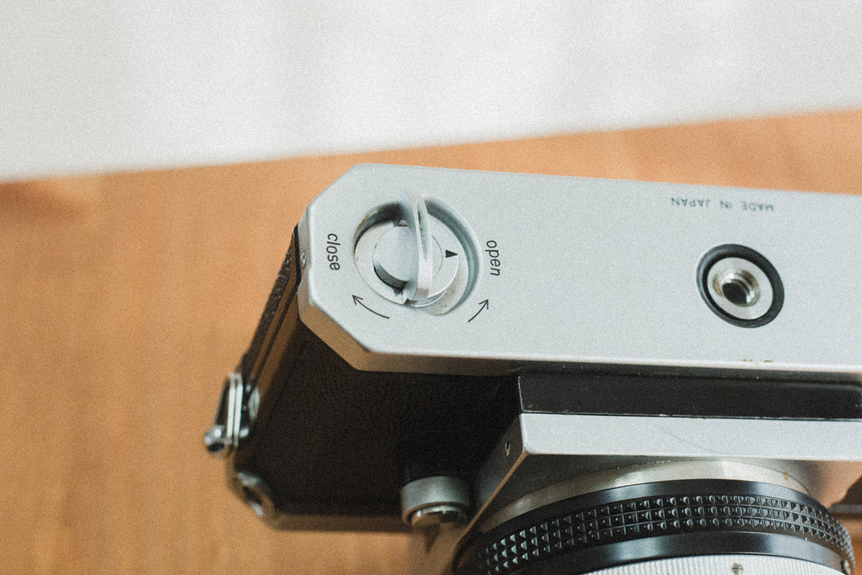 Nikon Fは本格派に最適！カメラ女子必見の名機サンライズカメラ公式