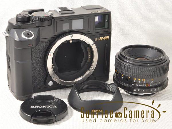 BRONICA（ブロニカ）RF645／軽快なAE搭載中判レンジファインダーカメラ