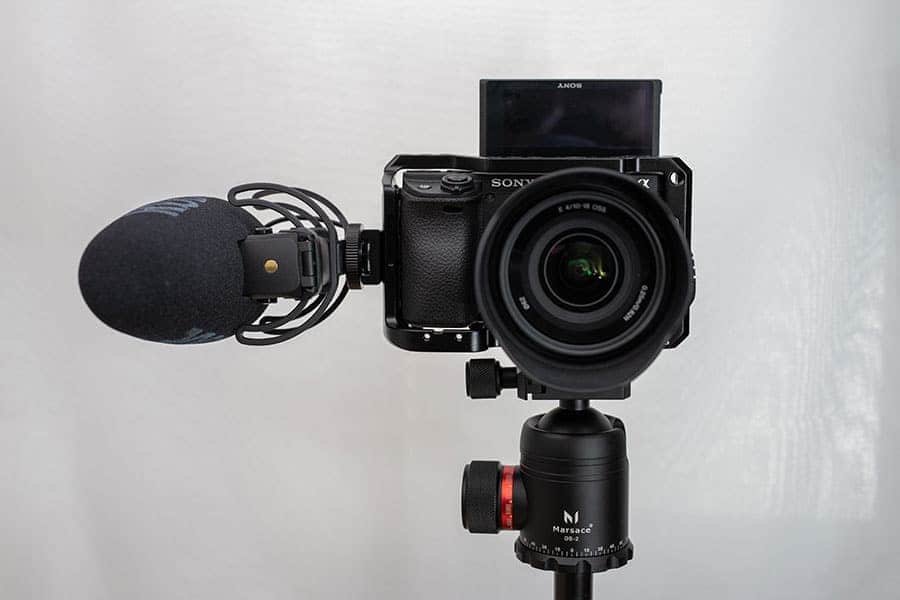 α6400の好きな位置にマイクを取り付けられる専用リグ（ケージ