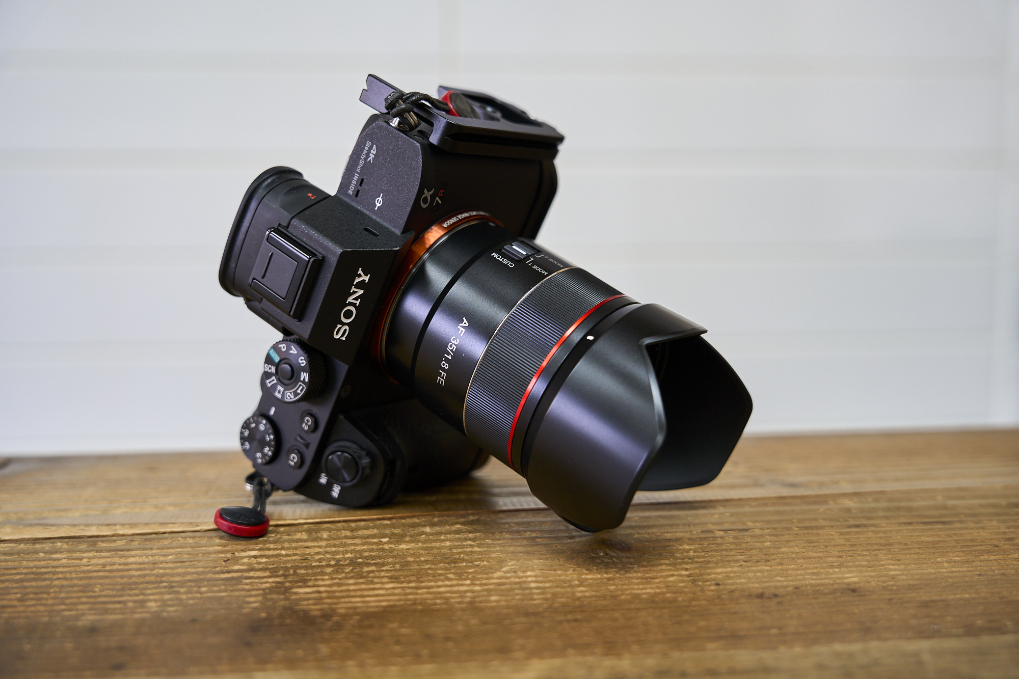 SAMYANG AF 35mm F1.8 FE のレビュー – リフLOG