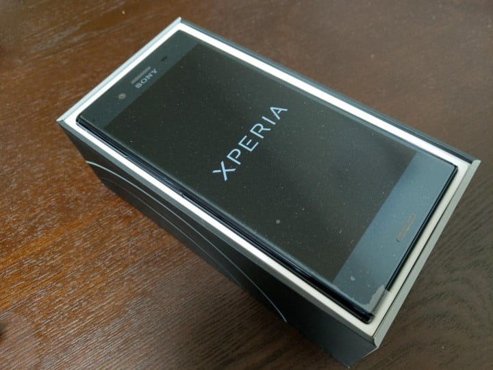 IIJmioにXperia XZ Premium登場 | ぴけっとガジェット