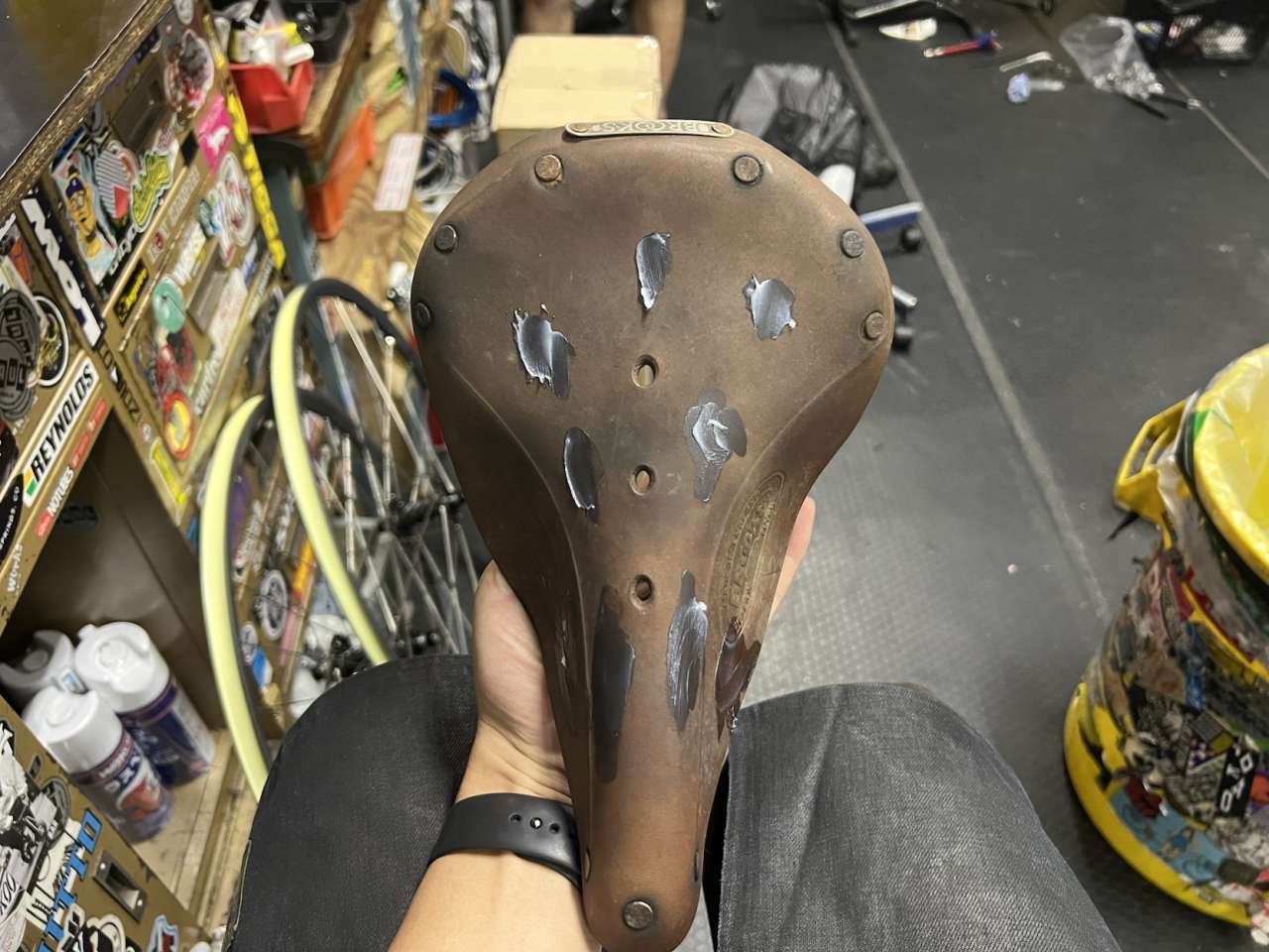 BROOKS* team pro special (black) - BLUE LUG ONLINE STORE