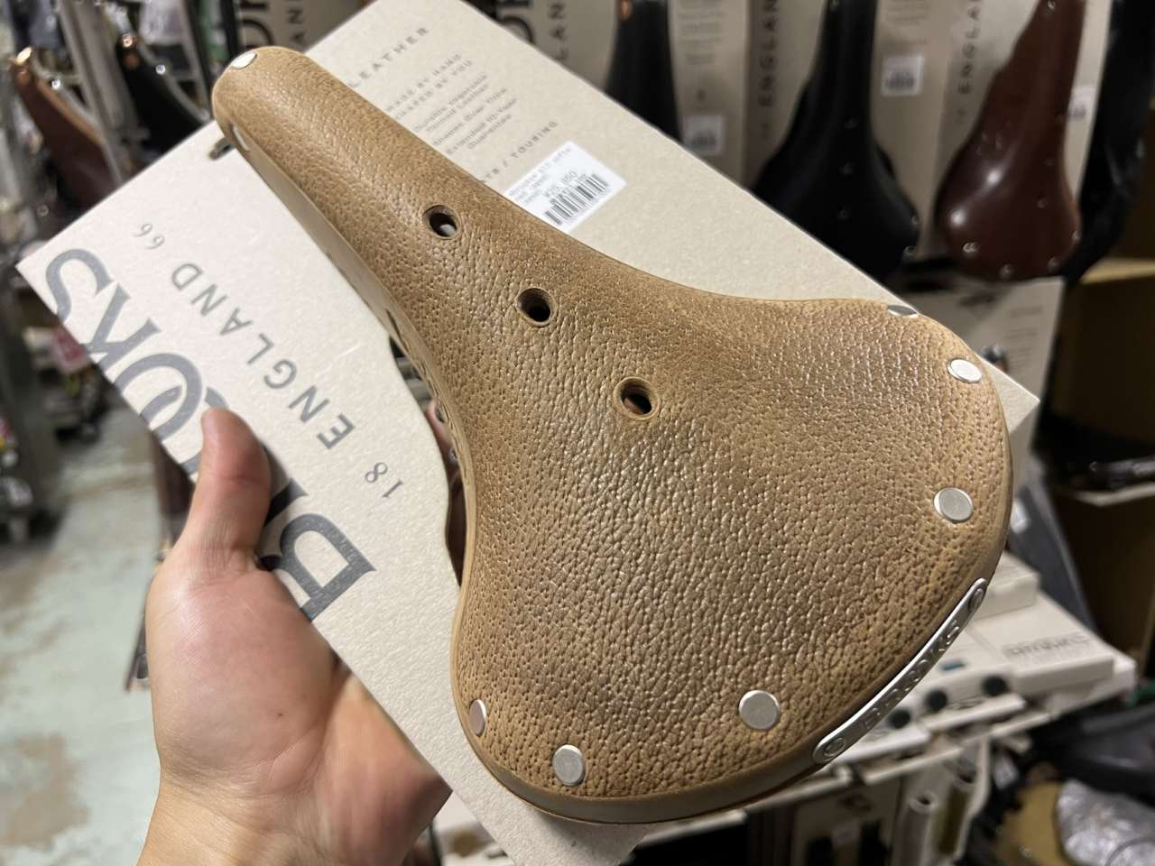 BROOKS* b17 special (honey) - BLUE LUG ONLINE STORE