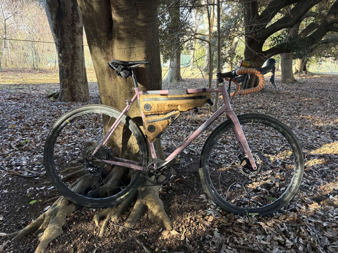 FAIRWEATHER* frame bag (olive) - BLUE LUG ONLINE STORE